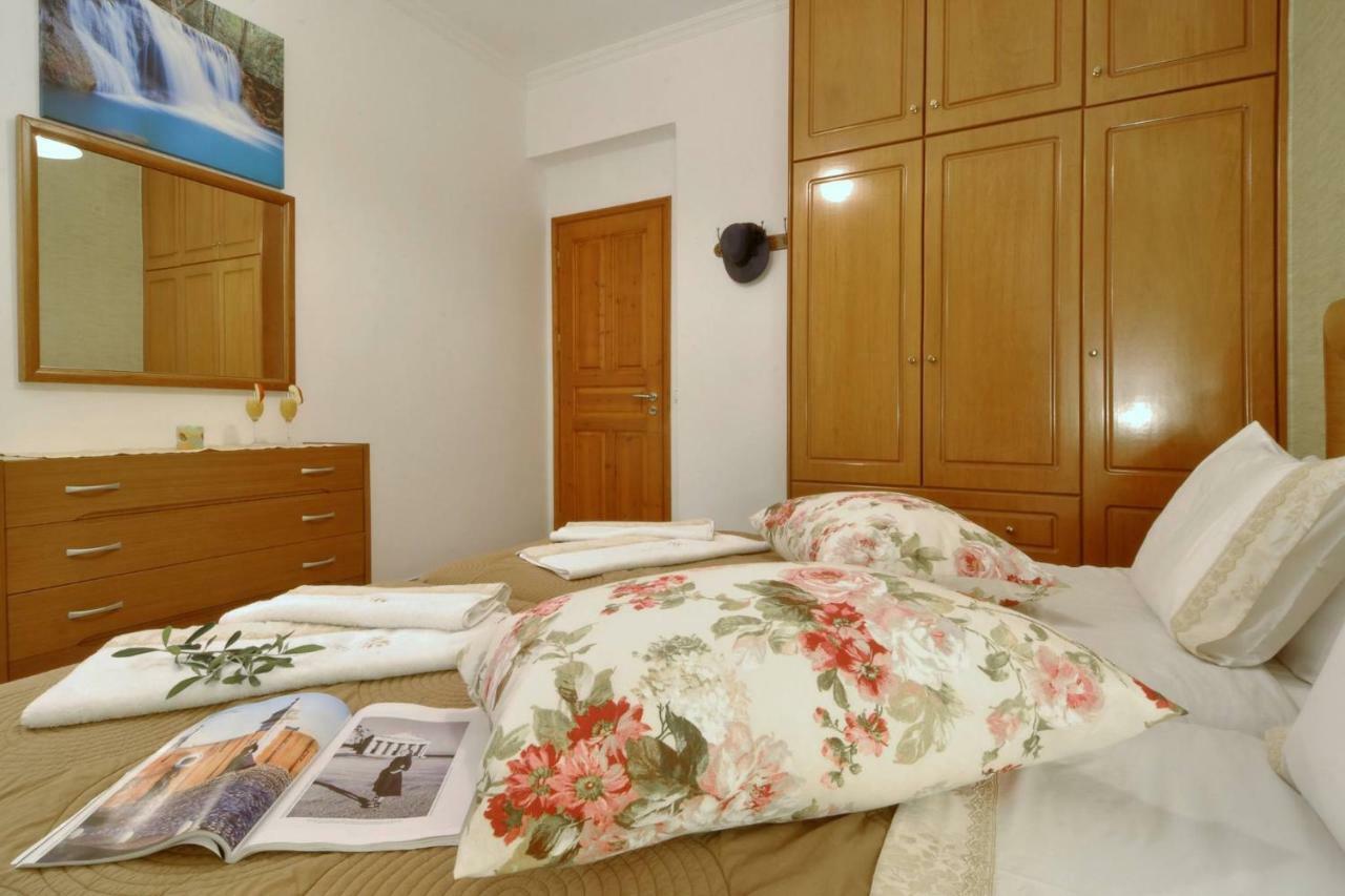 Angela Pool Apartments Agios Georgios Pagon Exterior photo